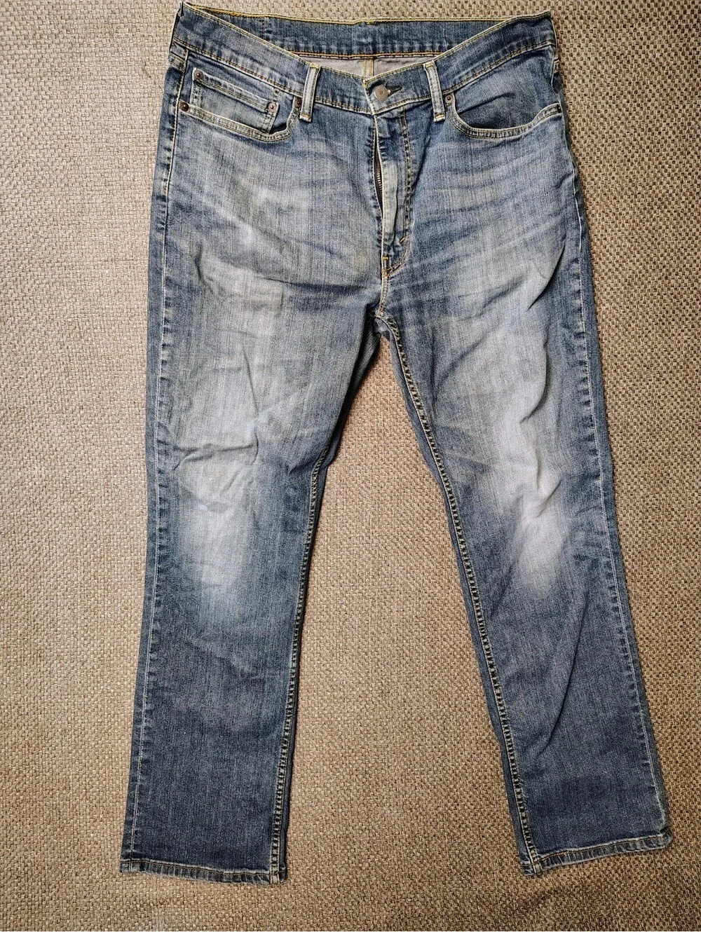 Levis 514 Mens Straight Fit Jeans Medium Wash Blue Denim W36 L32 00514-0700